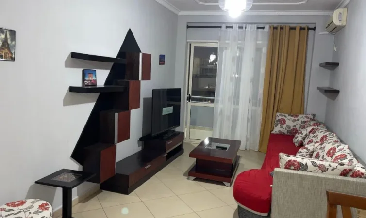 Tirane, jepet me qera apartament 1+1 Kati 3, 90 m² 470 € (Astir, Rruga Mikel Maruli)