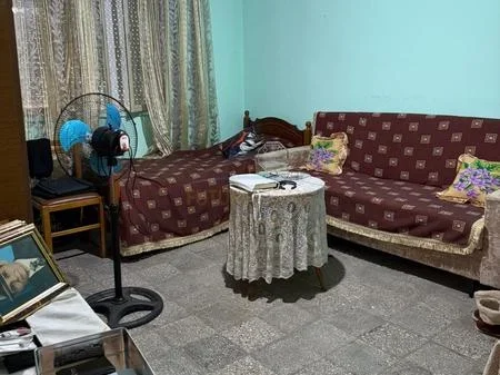 Tirane, jepet me qera apartament 1+1 Kati 1, 56 m² 300 € (Ish Parku I Autobuzave)