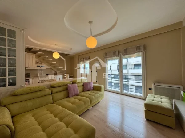 Tirane, shitet apartament duplex 2+1 , 120 m² 270.000 € (TEK LIQENI I THATË)