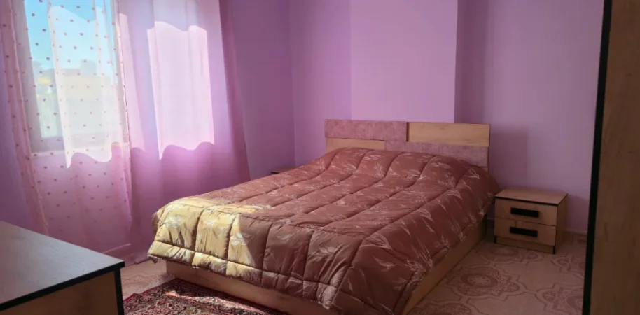 Durres, jepet me qera apartament 2+1 Kati 2, 90 m² 550 € (Markata)