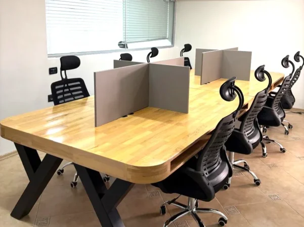 Tirane, jepet me qera zyre Kati 2, 156 m² 25.000 € (Sheshi Willson)