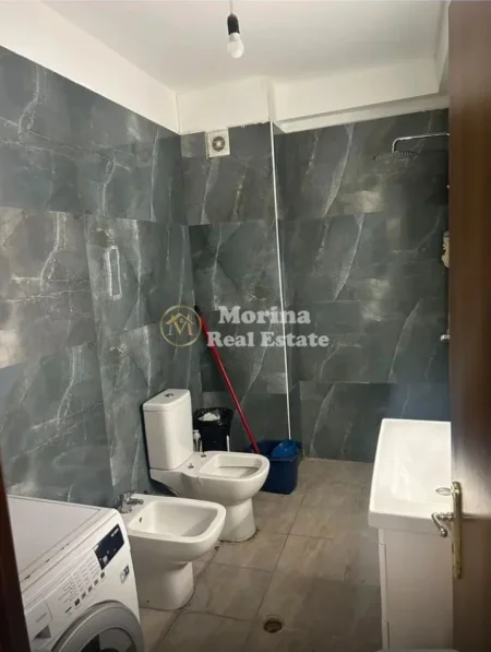 Tirane, shitet apartament 2+1 Kati 2, 108 m² 170.000 € (Astir)