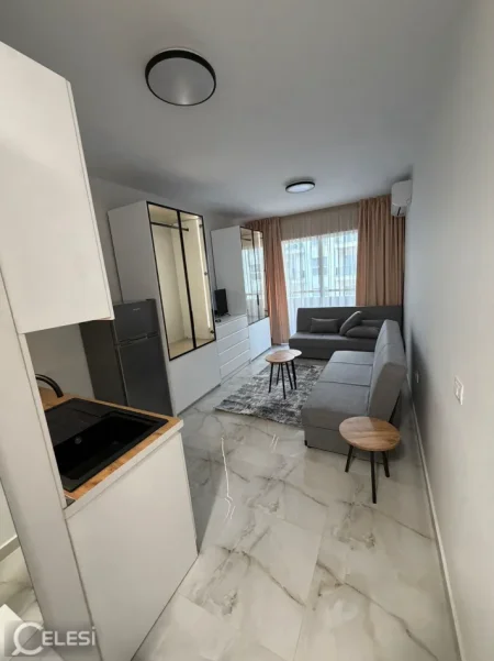 Tirane, jepet me qera garsonier Kati 3, 40 m² 420 € (LAPRAKE)