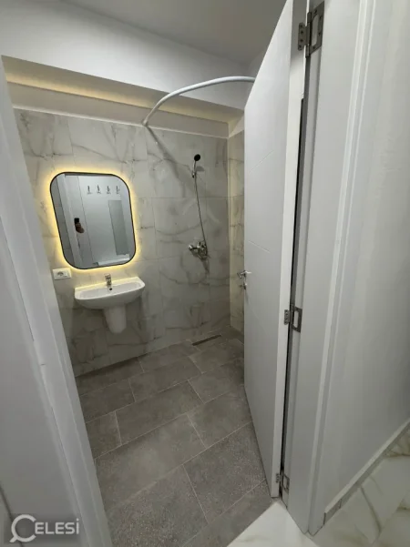 Tirane, jepet me qera garsonier Kati 3, 40 m² 420 € (LAPRAKE)