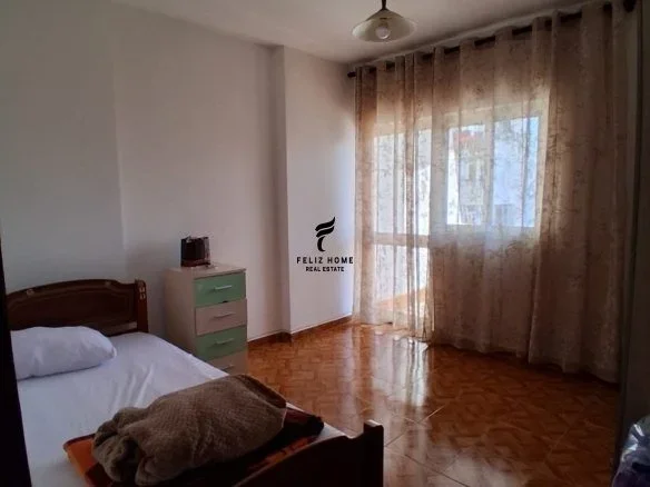 Tirane, jepet me qera apartament 2+1 Kati 4, 97 m² 500 € (DON BOSKO)