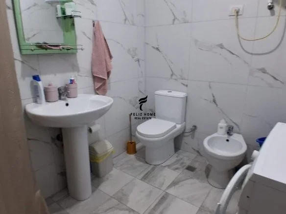 Tirane, jepet me qera apartament 2+1 Kati 4, 97 m² 500 € (DON BOSKO)