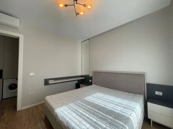Tirane, jepet me qera apartament 1+1 Kati 3, 70 m² 800 € (Delijorgji)