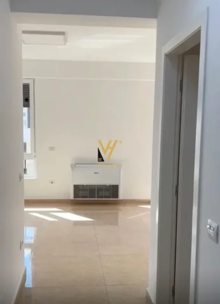 Tirane, jepet me qera zyre Kati 6, 105 m² 1.100 € (MYSLYM SHYRI)