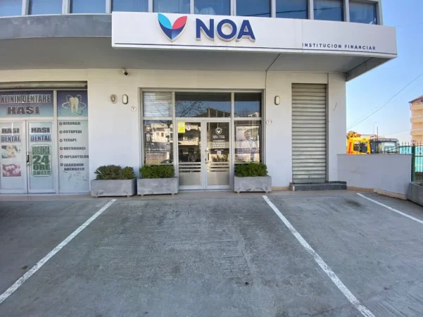 Shqiperi, jepet me qera ambjent biznesi Kati 0, 95 m² 650 € (Rruga Azem Galica Rruga kryesore Pakuqan-Babrru)