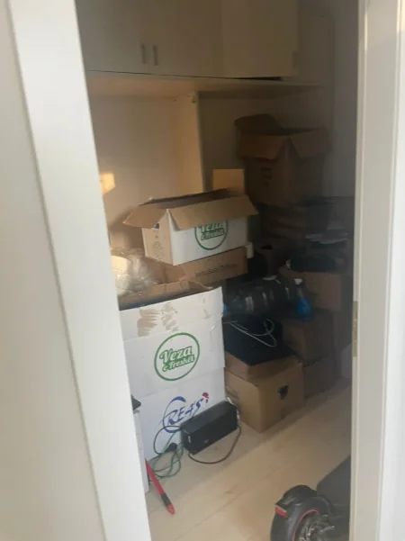 Shqiperi, jepet me qera ambjent biznesi Kati 0, 95 m² 650 € (Rruga Azem Galica Rruga kryesore Pakuqan-Babrru)