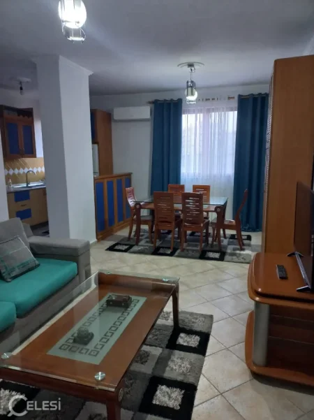 Tirane, jepet me qera apartament 1+1+Ballkon Kati 4, 71 m² 500 € (IRFAN TOMINI)