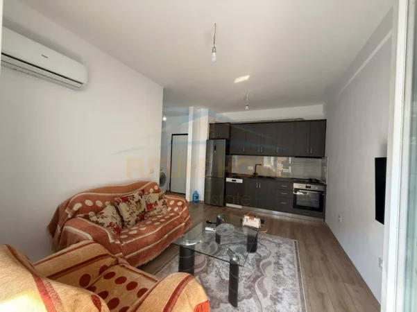 Tirane, jepet me qera apartament 1+1 Kati 6, 52 m² 420 € 