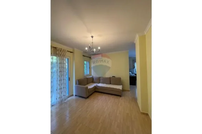 Tirane, shitet apartament 2+1 Kati 1, 90 m² 135.000 € (Fresk)