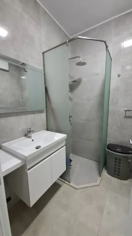 Tirane, jepet me qera apartament 1+1 Kati 6, 60 m² 570 € (Fabrika Miellit)