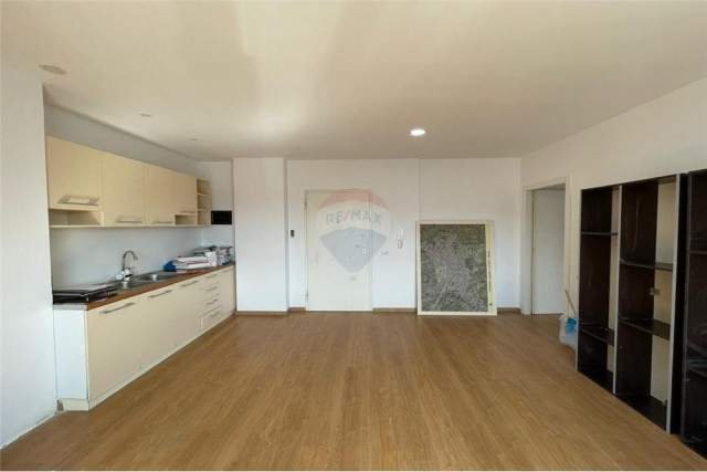 Tirane, shitet apartament 2+1+A Kati 10, 79 m² 135.000 Euro (21 Dhjetori)