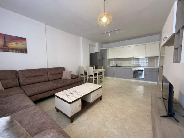 Tirane, shitet apartament Kati 7, 84 m² 85.000 Euro (Unaza e Re)