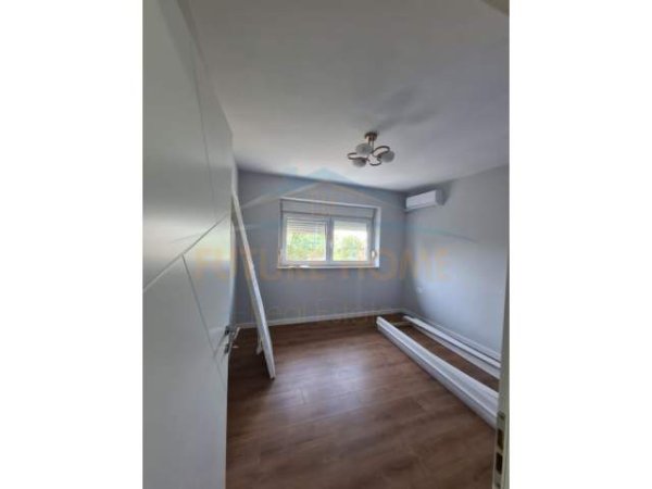 Tirane, shitet apartament 1+1+BLK Kati 4, 81 m² 150.000 Euro (Rruga Muhamet Gjollesha)