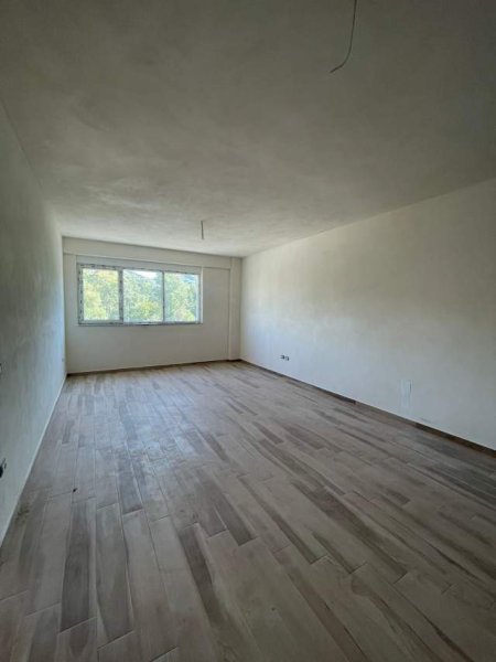 Tirane, shitet apartament 2+1+BLK Kati 2, 181.000 Euro (Liqeni i Thate)