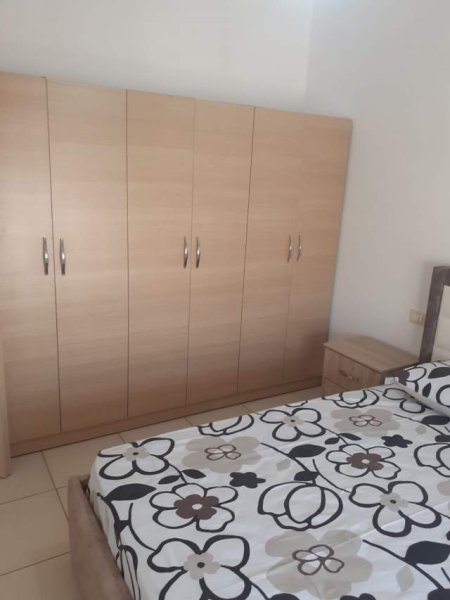 Tirane, jepet me qera apartament 1+1+BLK Kati 9, 66 m² 450 Euro (Rruga Kadri Kerciku)