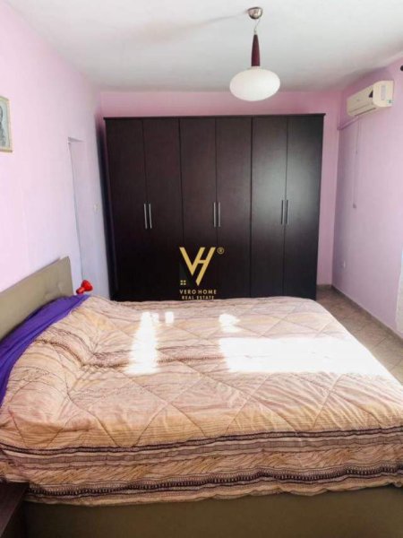 Tirane, jepet me qera Vile 2 Katshe Kati 0, 350 m² 1.300 Euro (RRUGA KONGRESI I MANASTIRIT)