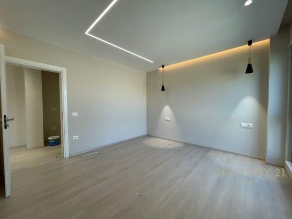 Tirane, shitet apartament 1+1+BLK Kati 1, 77 m² 185.000 Euro (Liqeni i Thate, Liqeni i Thatë)