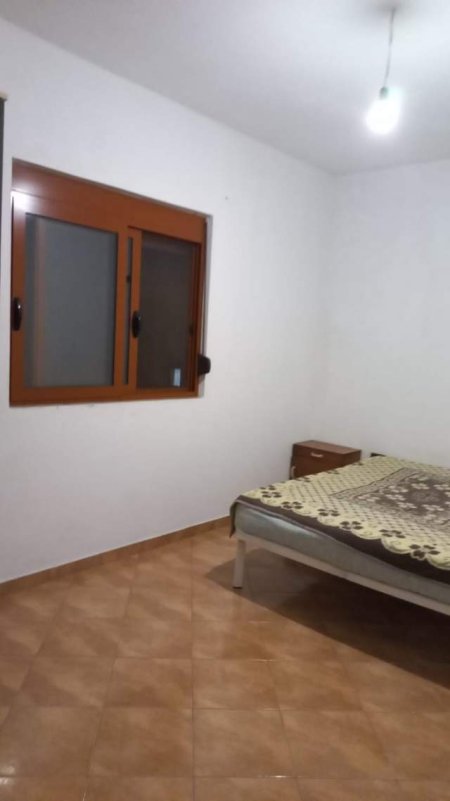 Tirane, jepet me qera apartament 2+1+A+BLK Kati 2, 100 m² 400 Euro (5maj)