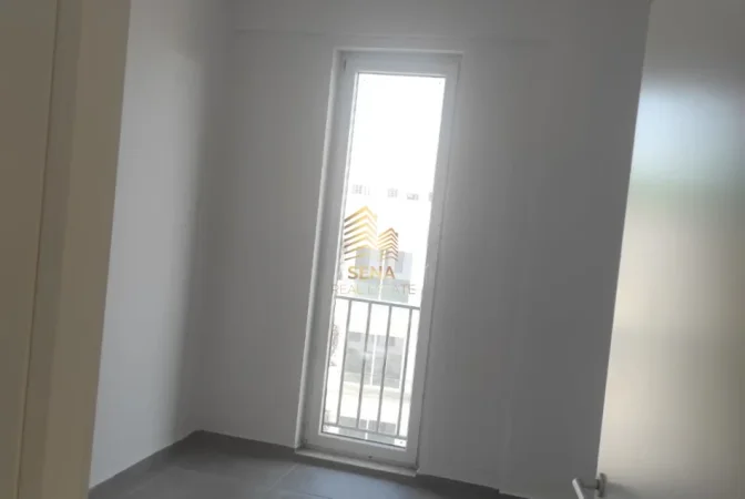 Tirane, jepet me qera apartament 2+1+Ballkon Kati 4, 90 m² 430 € (5 Maji)