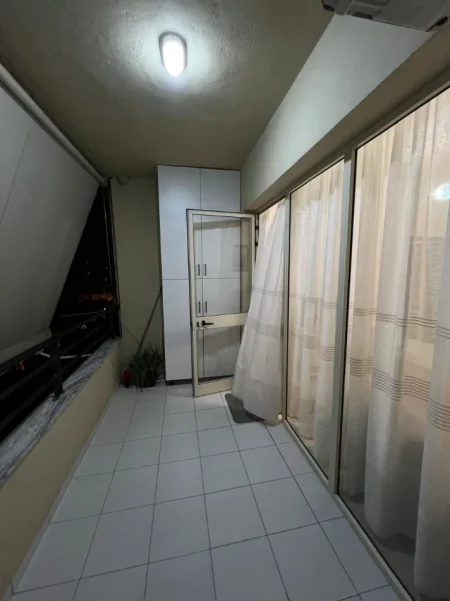 Jepet me qera, pa-komision apartament 1+1+Ballkon Kati 5, 75 m² 40.000 leke/muaj