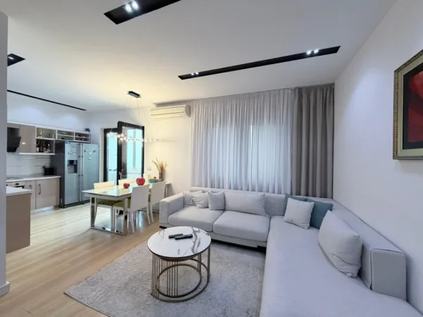 Shqiperi, shitet apartament 3+1 Kati 5, 104 m² 245.000 € (mine peza)