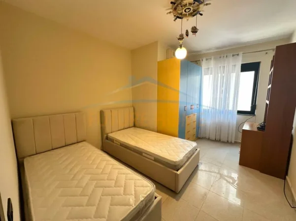 Tirane, jepet me qera apartament 2+1 Kati 3, 97 m² 500 € (Astir)