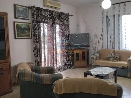 Qera, Apartament 3+1, Ali Demi, Tiranë. AREA65800