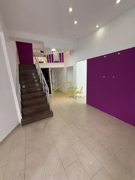 Tirane, shitet ambjent biznesi Kati 1, 147 m² 530.000 € (RRUGA E ELBASANIT)