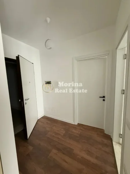 Tirane, jepet me qera apartament 1+1 Kati 2, 65 m² 550 € (Don Bosko)