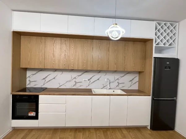 Tirane, jepet me qera apartament 1+1+Ballkon Kati 7, 73 m² 650 € (Zogu i Zi)