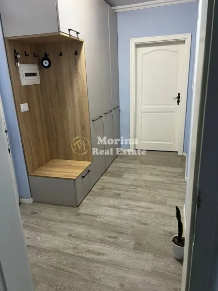 Tirane, jepet me qera apartament 1+1 Kati 5, 56 m² 550 € (Qender)