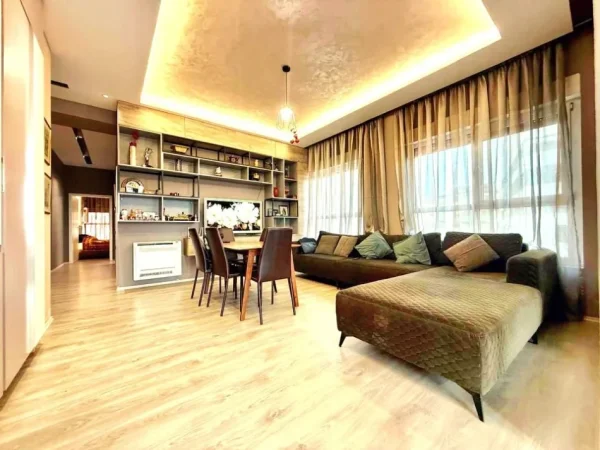 Tirane, shitet apartament 2+1 , 115 m² 185.000 € 