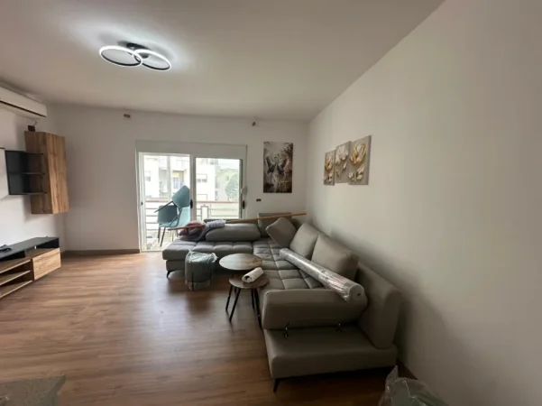 Durres, shitet apartament 1+1 Kati 3, 80 m² 115.000 € (Qendër Golem)