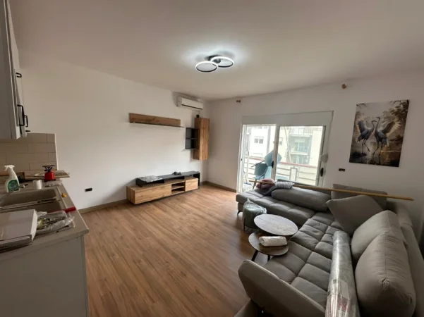 Durres, shitet apartament 1+1 Kati 3, 80 m² 115.000 € (Qendër Golem)