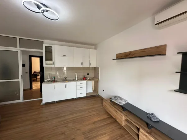 Durres, shitet apartament 1+1 Kati 3, 80 m² 115.000 € (Qendër Golem)