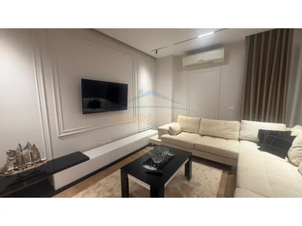 JEPET ME QERA APARTAMENT 2+1+POST PARKIMI , QENDER, RRUGA QEMAL STAFA