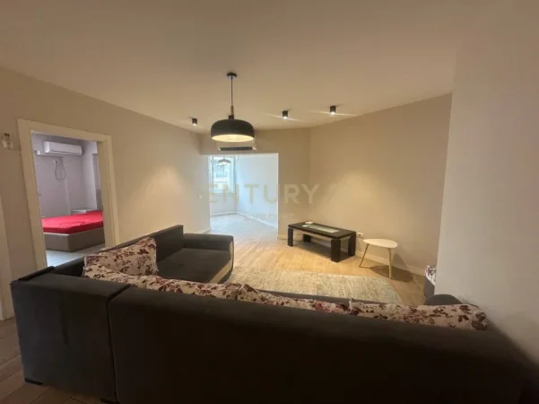 Tirane, jepet me qera apartament 2+1 Kati 4, 79 m² 500 € (Don Bosko)