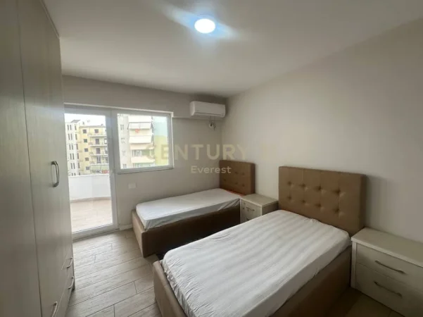 Tirane, jepet me qera apartament 2+1 Kati 4, 79 m² 500 € (Don Bosko)