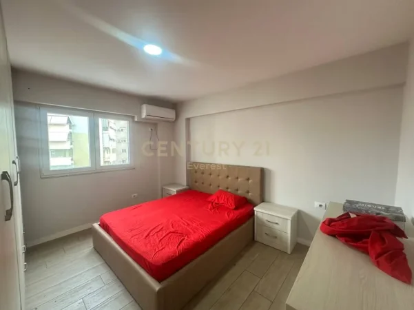 Tirane, jepet me qera apartament 2+1 Kati 4, 79 m² 500 € (Don Bosko)