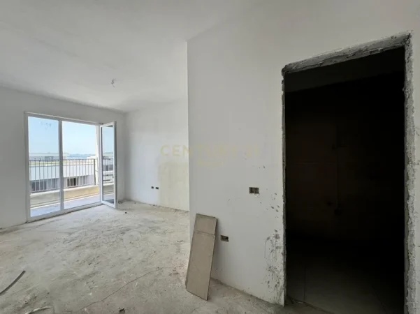 Tirane, shitet apartament 2+1+Aneks+Ballkon , 95 m² 112.000 € 