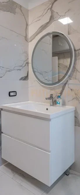 Tirane, shitet apartament 3+1 Kati 11, 138 m² 350.200 € (21 dhjetori)