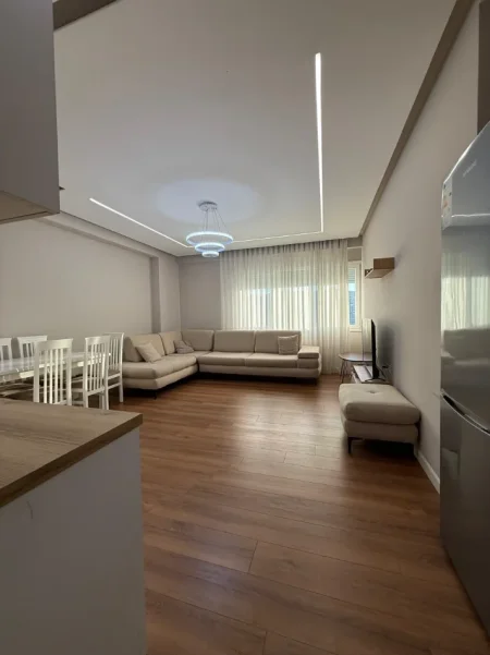 Tirane, shitet apartament 2+1 , 91 m² 340.000 € (buze rruges kosovareve)