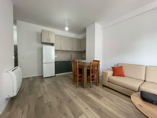 Tirane, jepet me qera apartament 2+1 Kati 7, 94 m² 500 € (Univers City)