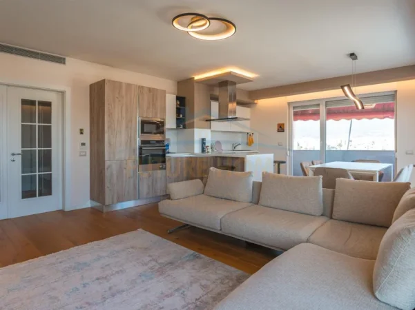 Tirane, shitet apartament 3+1 Kati 11, 138 m² 350.200 € (Kompleksi kontakt,, 21 Dhjetori)
