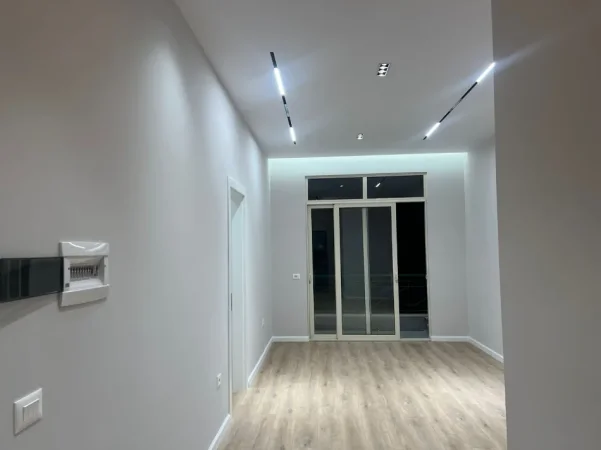 Tirane, shitet apartament 2+1 Kati 3, 76 m² 125.000 € (Astir)