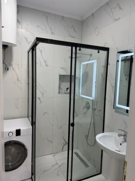 Tirane, shitet apartament 1+1 Kati 5, 68 m² 108.000 € (ASTIR)